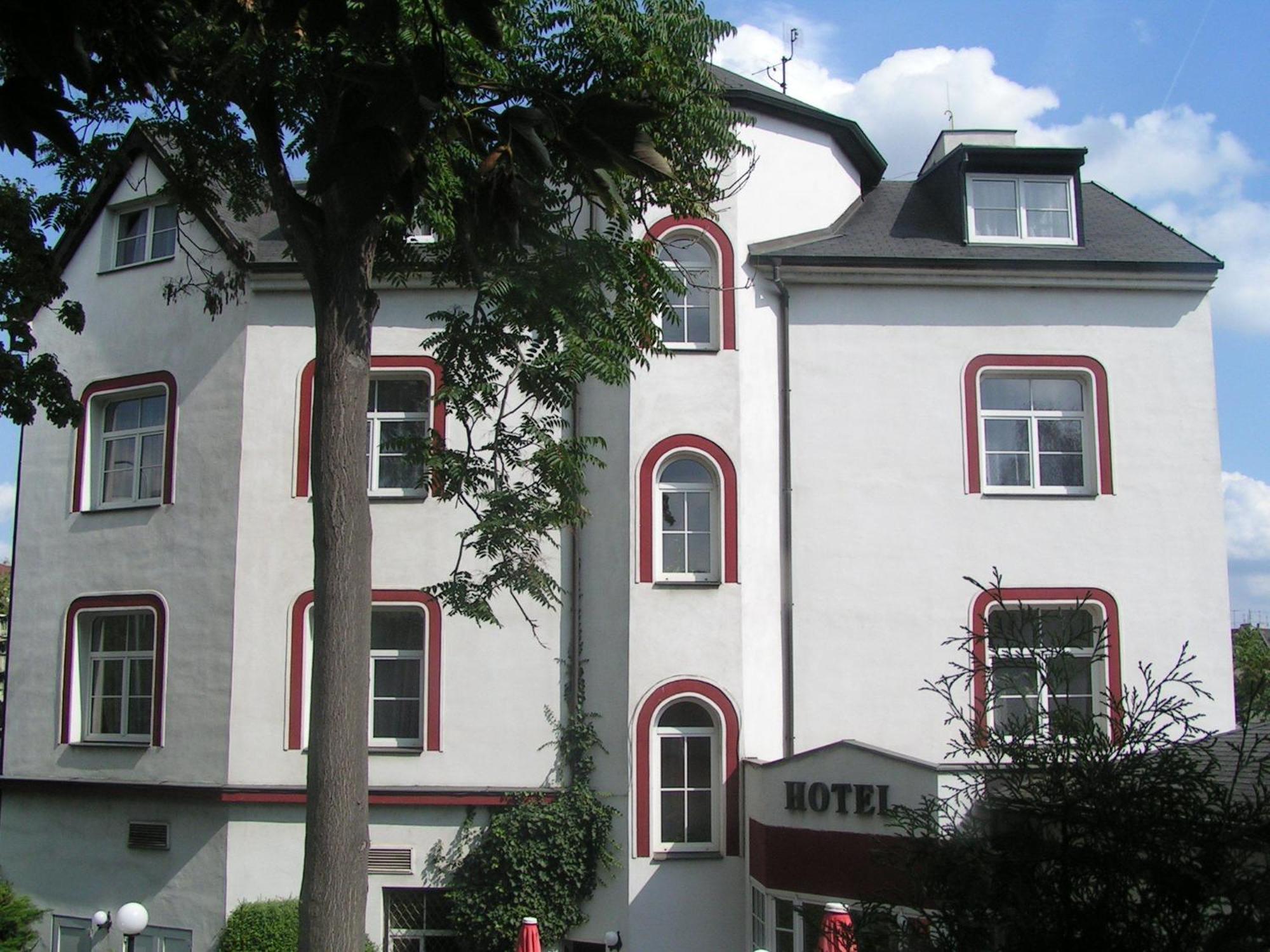 Hotel Jerabek Prag Exteriör bild